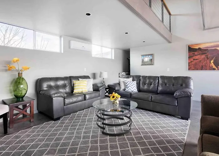 Dreamloft And Patio On The Hill