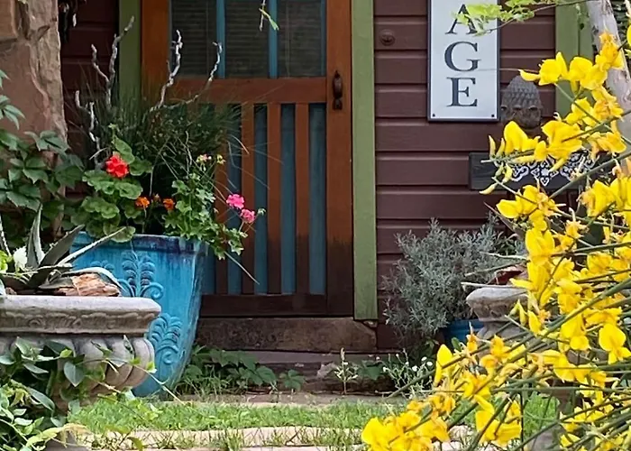 The Historic Rose Cottage At Zion National Park In Springdale, Utah